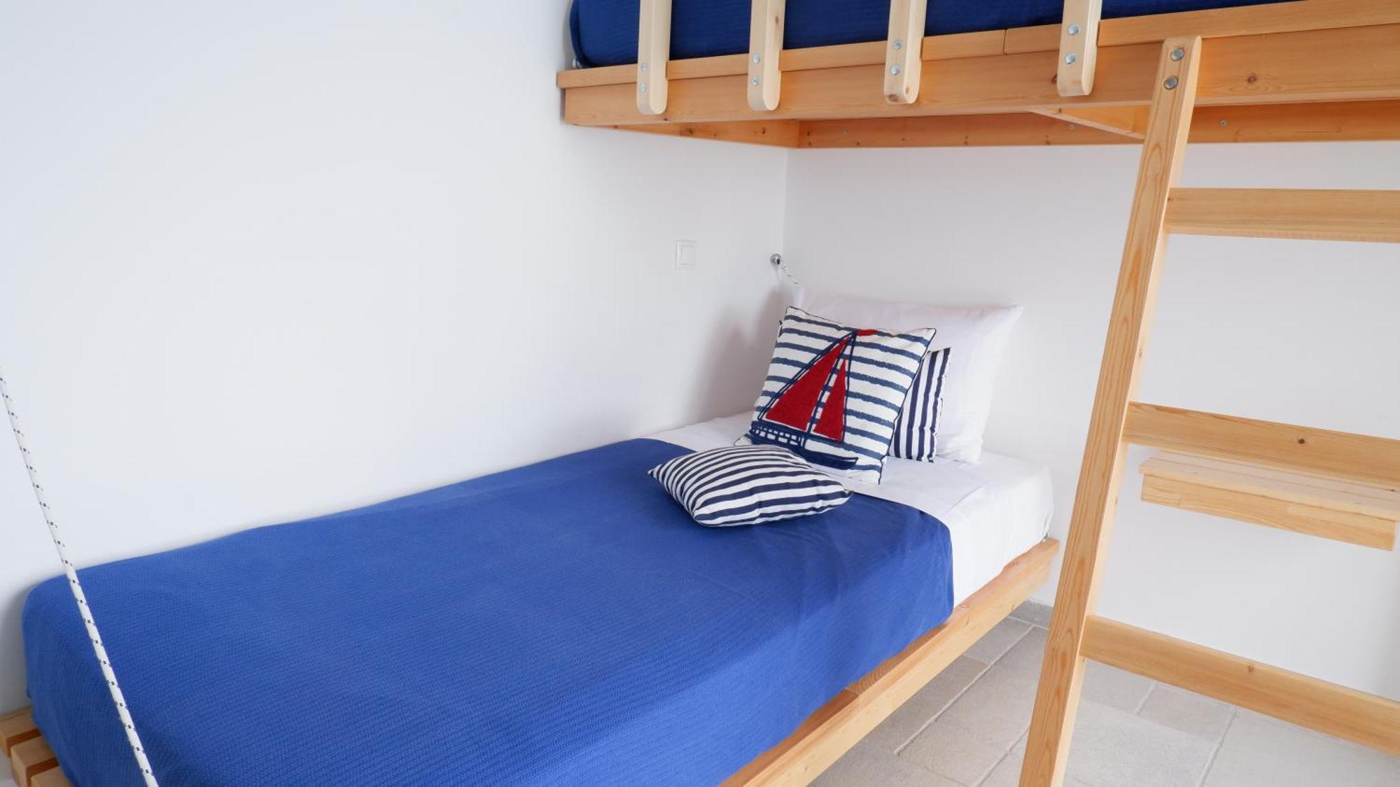Tetrapolis Keos Holiday home *